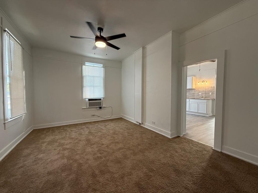 Six unit apartment building with some recent cosmetic remodels - photo 9