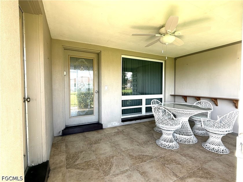 Great investment property in Great SE Cape Coral, close to Cape - photo 3