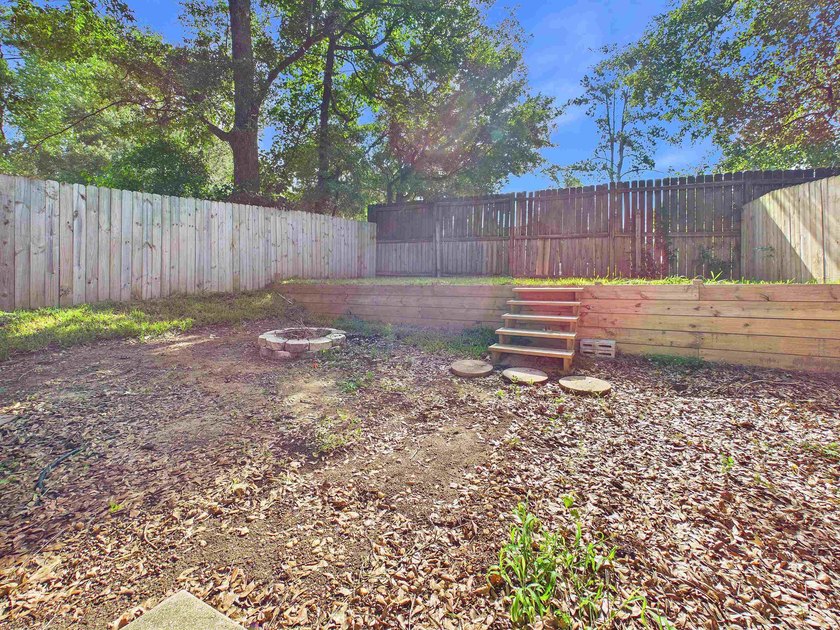This corner-lot townhouse sits just off Park Ave with easy - photo 22