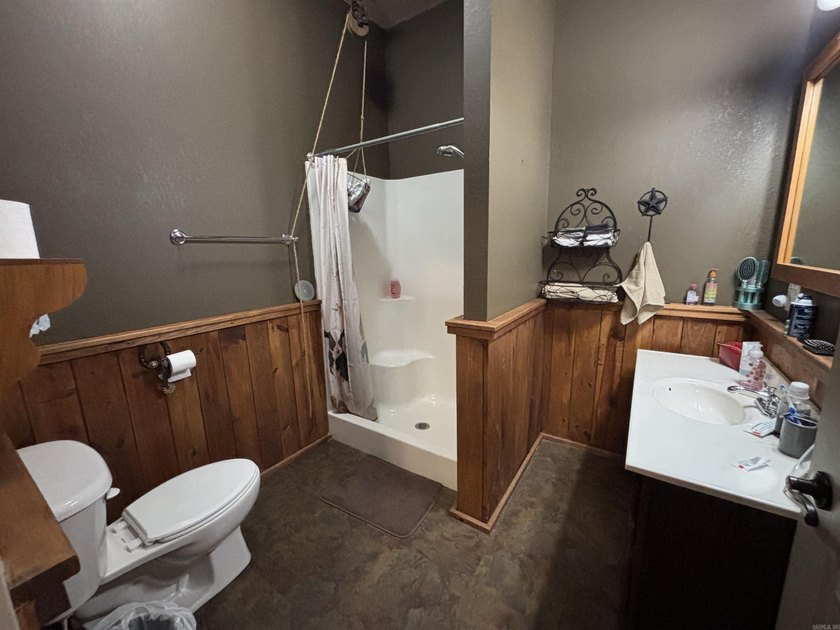 Enjoy being at your own Lake Home! This property features 3bdrm - photo 25
