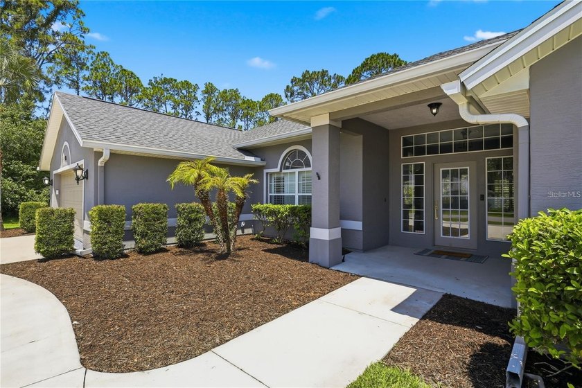 Virtually Staged. Welcome to this beautifully maintained - photo 4