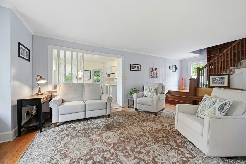 This charming country home on a quiet street in Port Jefferson - photo 7