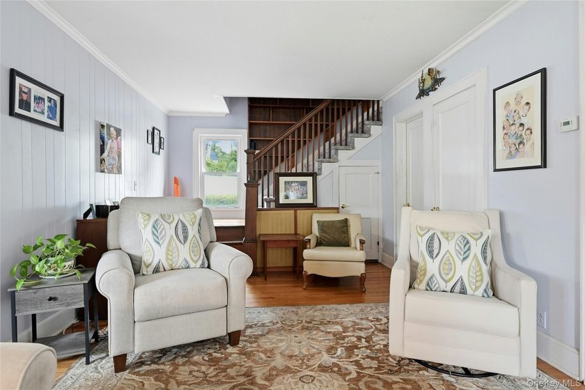 This charming country home on a quiet street in Port Jefferson - photo 8