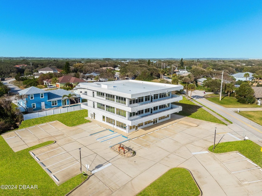Best location in Ponce Inlet, right off A1A, with several - photo 3