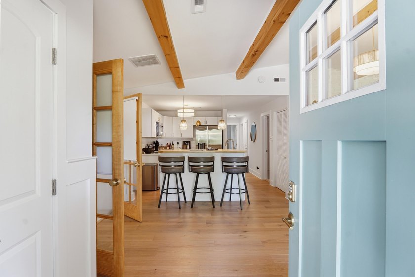 Welcome to 32 Briarcliff Dr., a beautifully updated 4-bedroom - photo 7