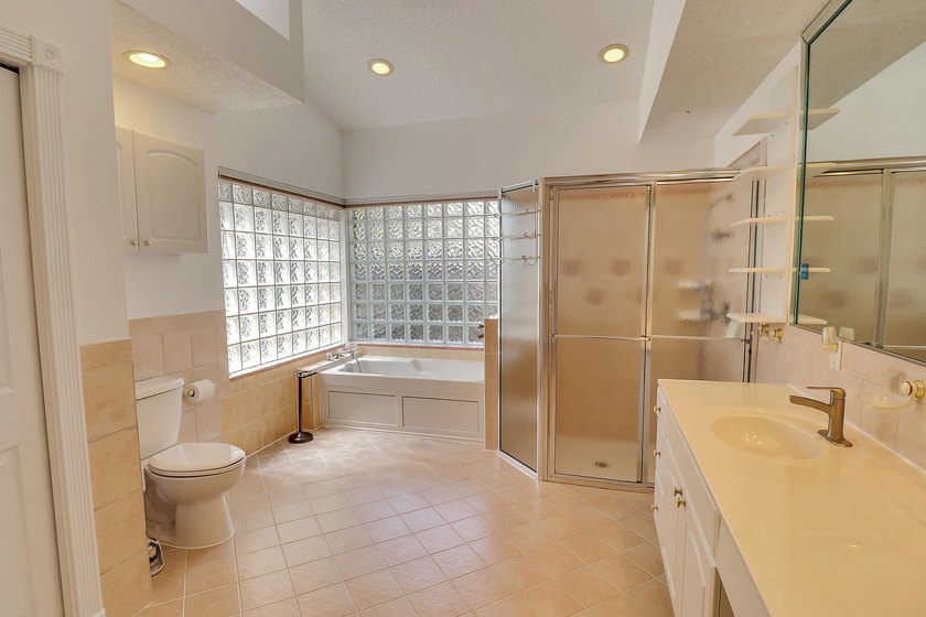 Welcome to this exceptional single-story residence in Westport - photo 26