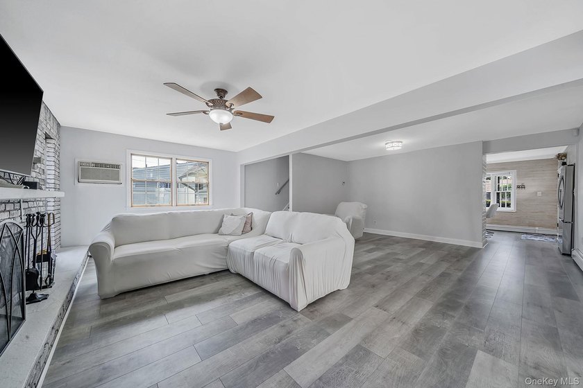 This is the one you've been waiting for! Welcome to 90 Twin Lane - photo 7
