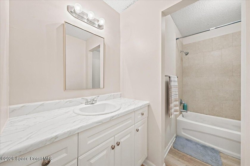 Beautifully renovated second-floor condominium in the desirable - photo 13