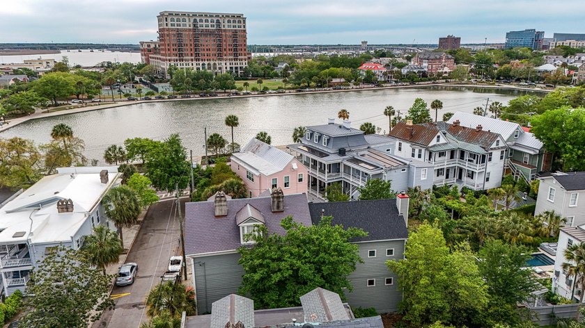 Exceptional opportunity to purchase this historic Harleston - photo 7