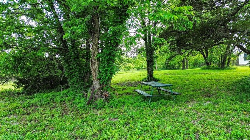 Seller is motivated and ready to make a deal, bring your offer - photo 17