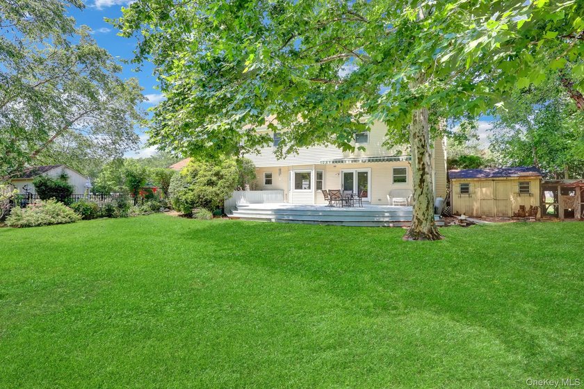 Ready for room to spread out? This generously proportioned - photo 45