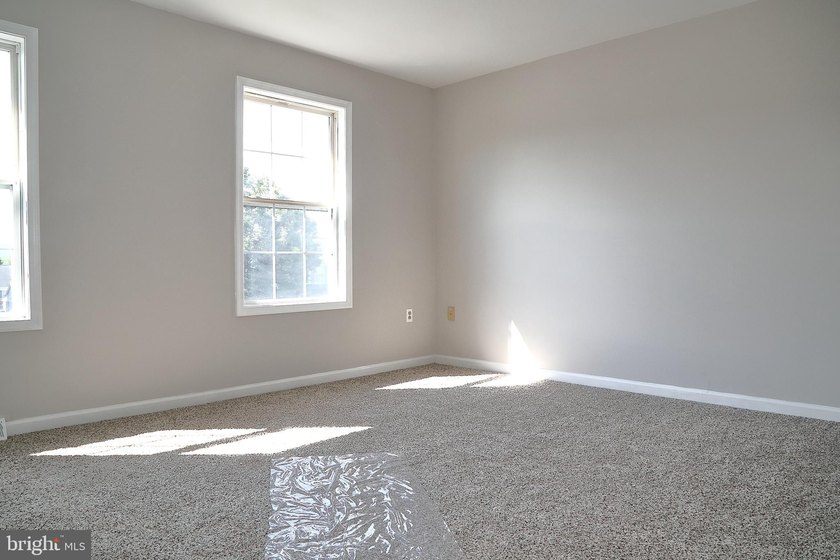 Totally renovated townhome like brand new! You' ll appreciate - photo 20