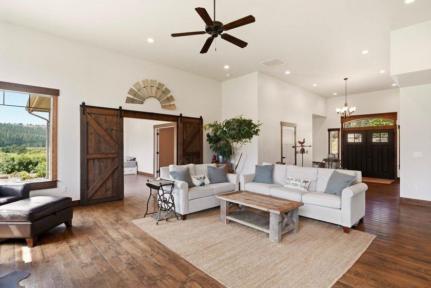 Creekside Estate in Hangman Valley | Freeman Schools. Nestled in - photo 9