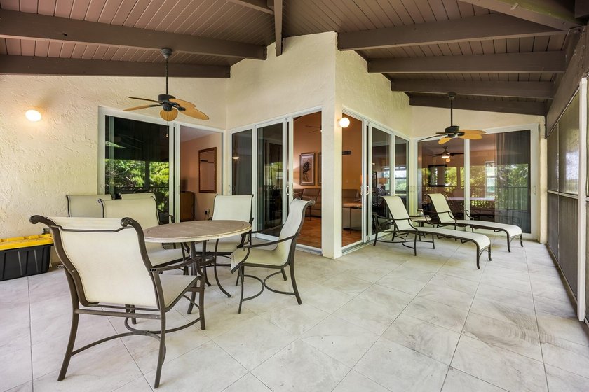PRIVACY GALORE! For buyers who crave true seclusion and one - photo 10