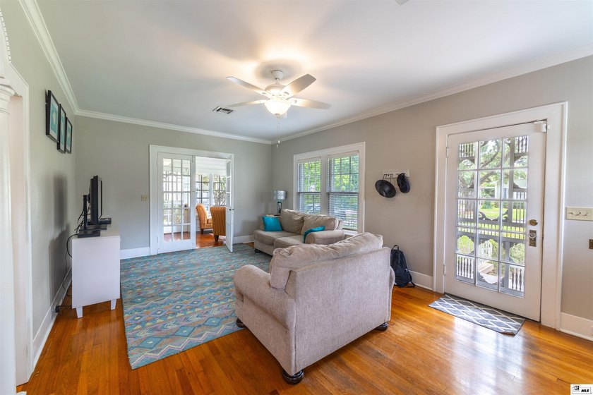 Welcome to 501 Auburn, a beautifully maintained 4-bedroom - photo 3