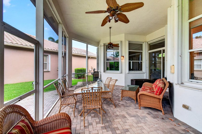 Welcome to this charming 3-bedroom, 2.5-bathroom single-story - photo 21