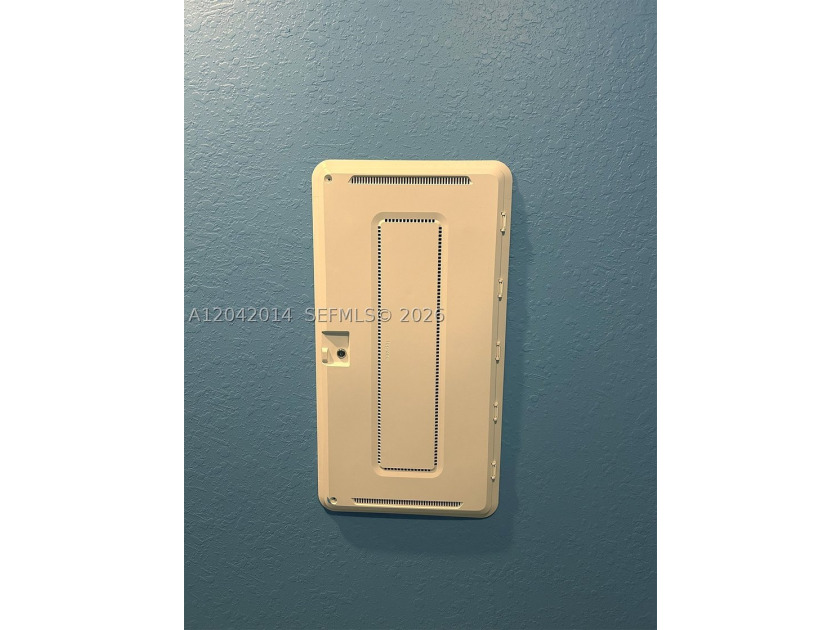 Experience ultimate tranquility, modern luxury, custom-built - photo 27