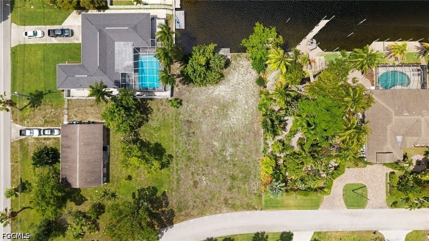 Great waterfront lot offering direct Gulf access with no bridges - photo 4