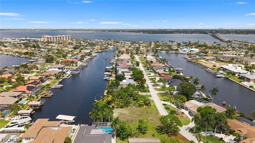 Great waterfront lot offering direct Gulf access with no bridges - photo 7