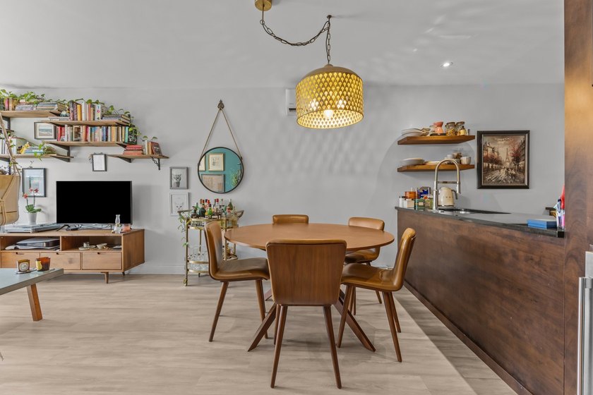 Bienvenue au 4257, rue De Richelieu! Situe dans le tres prise - photo 8
