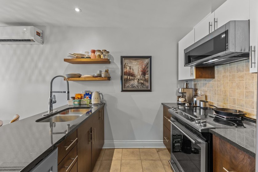 Bienvenue au 4257, rue De Richelieu! Situe dans le tres prise - photo 10