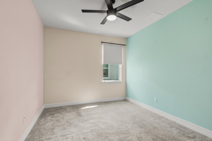 Move-in ready! Discover this beautifully upgraded 4-bedroom - photo 11
