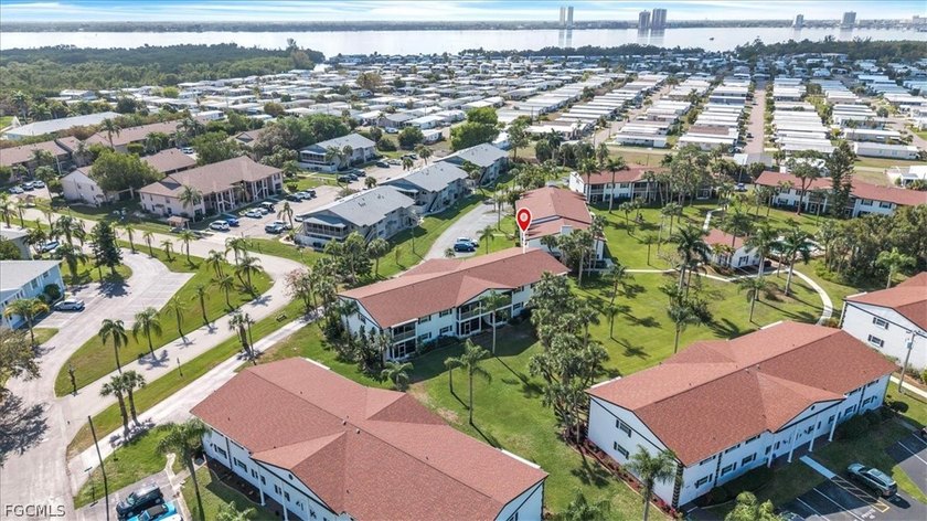 Don't miss this affordable 2-bedroom, 2-bath end-unit - photo 31