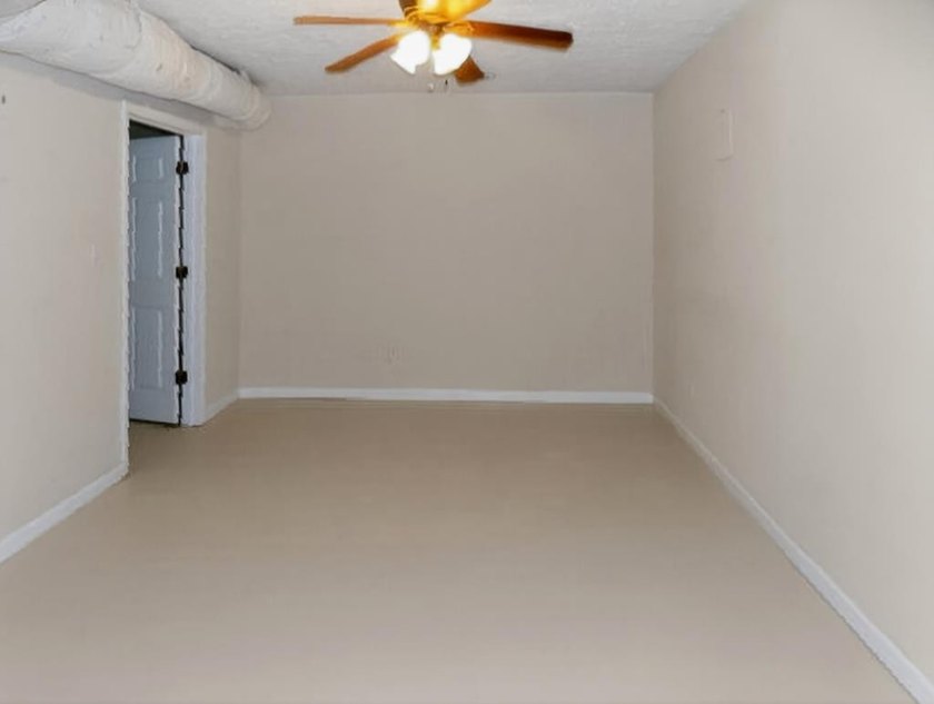 PLEASE FIND VIDEO TOUR LINK Custom-built Southern Living-style - photo 34