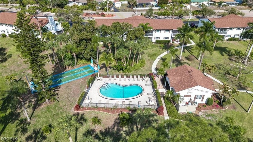 Don't miss this affordable 2-bedroom, 2-bath end-unit - photo 36