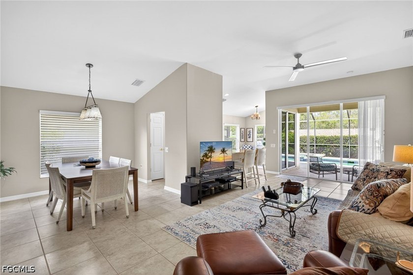 Presenting an exceptional opportunity to acquire a meticulously - photo 2