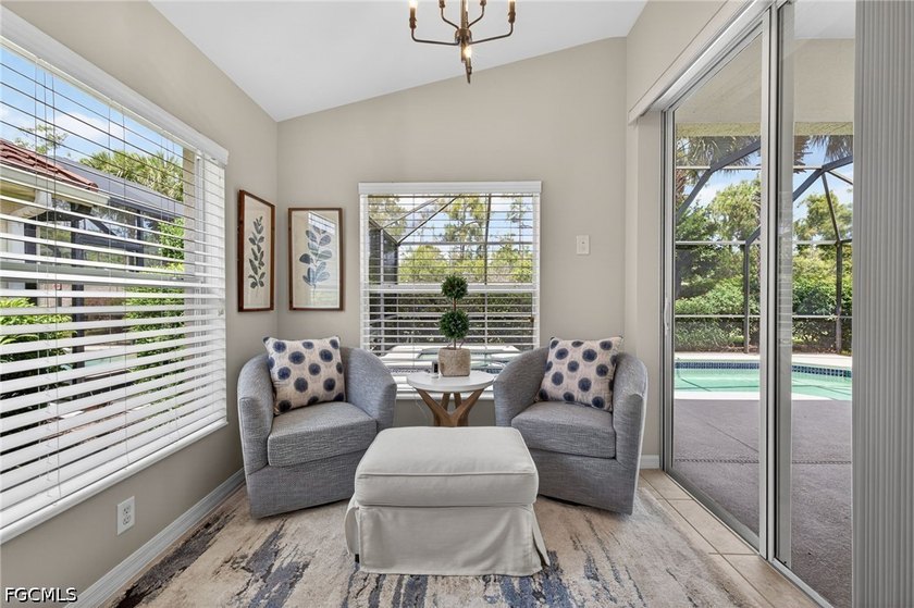 Presenting an exceptional opportunity to acquire a meticulously - photo 10