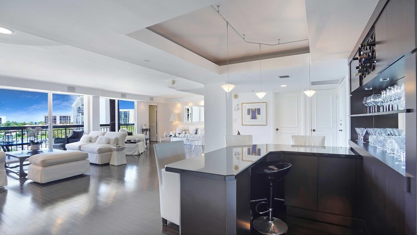 Beautifully reimagined with a refined designer aesthetic, this - photo 14
