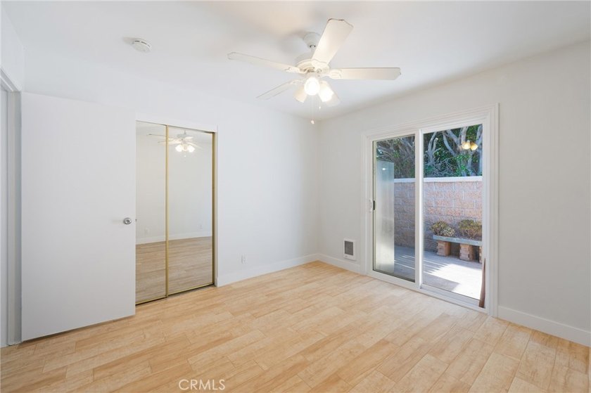 Welcome Home to this Beautifully Maintained Updated End-Unit - photo 19
