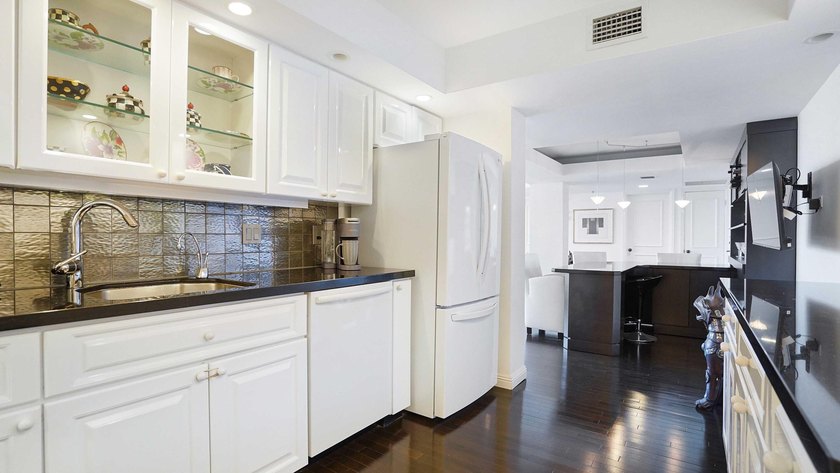 Beautifully reimagined with a refined designer aesthetic, this - photo 21