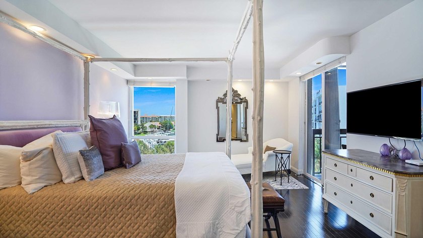 Beautifully reimagined with a refined designer aesthetic, this - photo 27