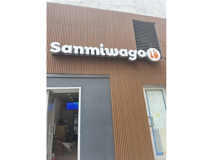 Located at the intersection of 14th Street and 7th Avenue in - photo 7