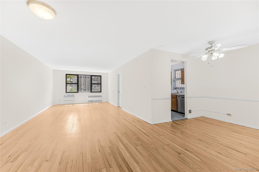 An exceptional opportunity to own a spacious two-bedroom - photo 3