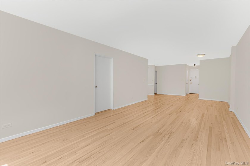 An exceptional opportunity to own a spacious two-bedroom - photo 5