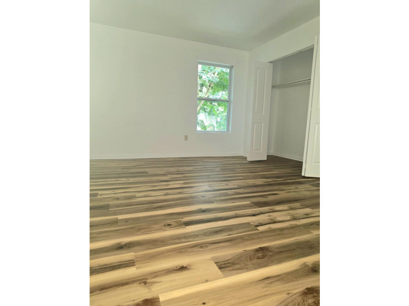 Don't miss this remodeled home in the heart of James Island! - photo 7