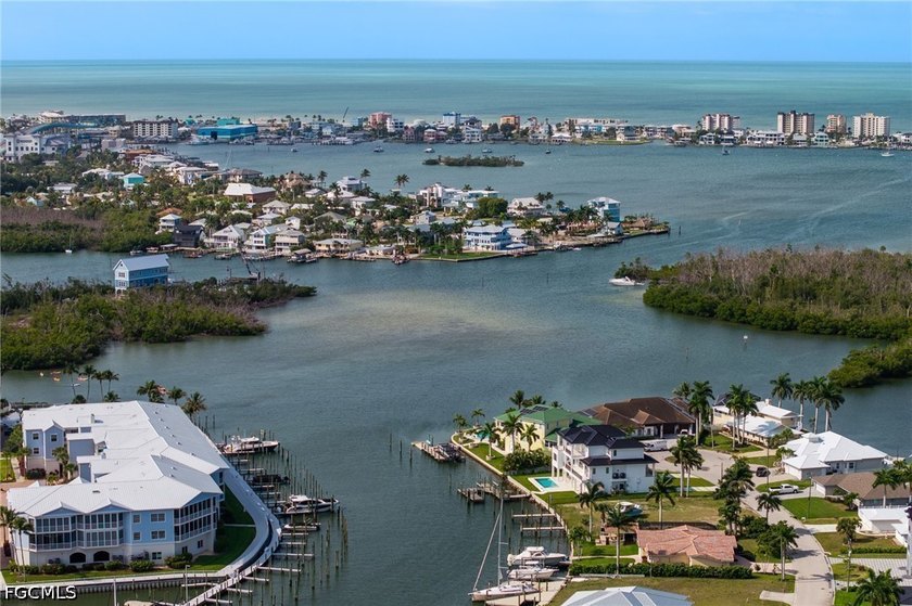 Large Dock and Covered Parking Space are includede by Boat, Come - photo 9