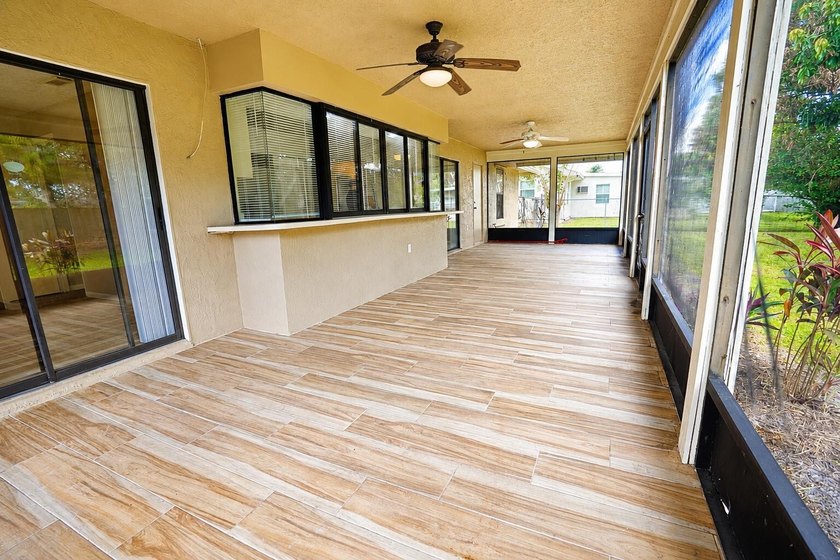 Beautifully Updated 3 Bedroom, 2 Bath home Located in the heart - photo 23