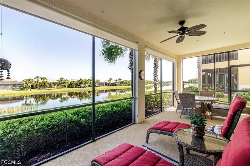 This stunning 1st floor carriage home is located in one of the - photo 3