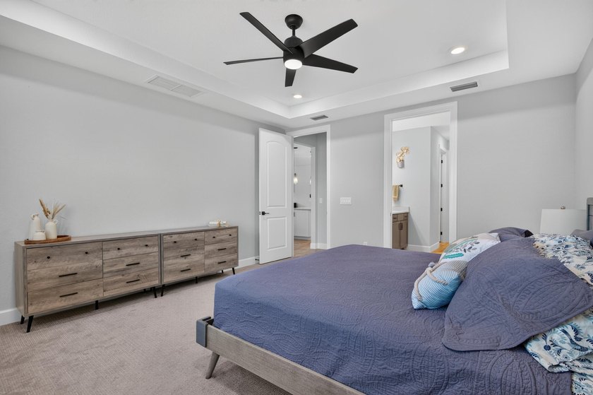 Better Than New! Welcome to this exceptional 4-bedroom Mystique - photo 29