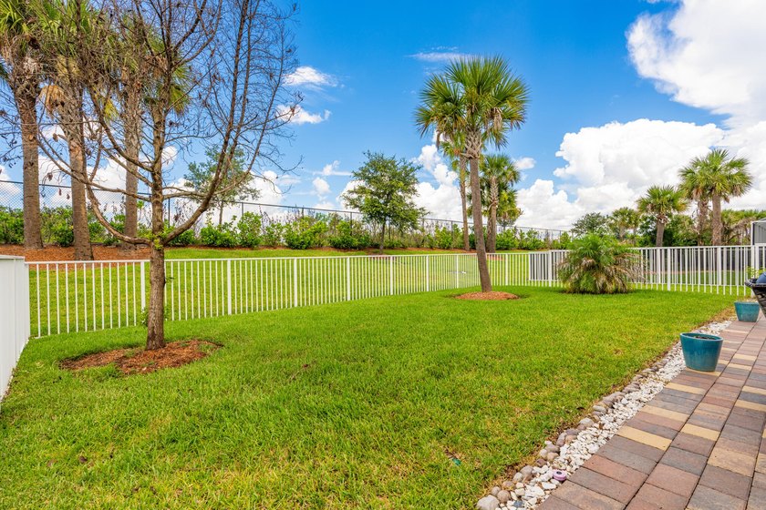 Better Than New! Welcome to this exceptional 4-bedroom Mystique - photo 38