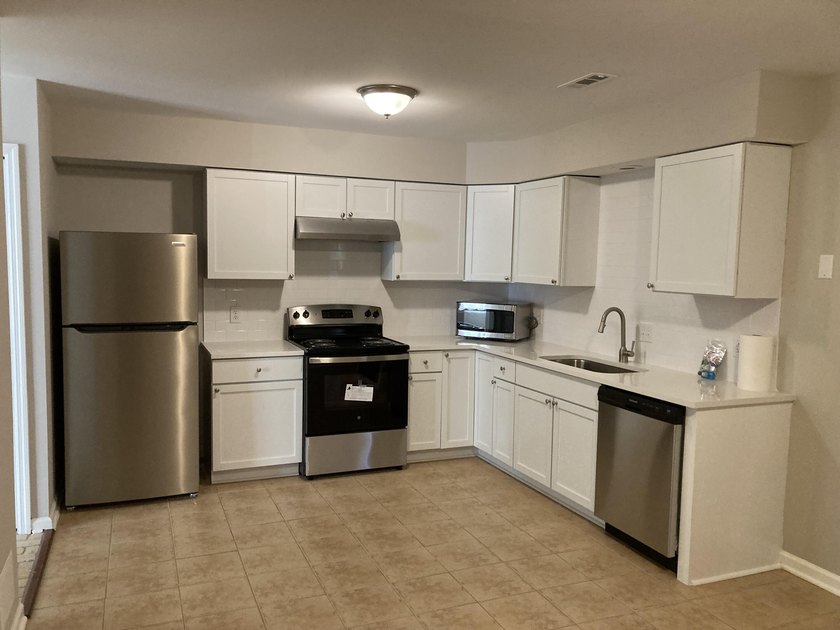 Fantastic opportunity to acquire possibly the biggest Quadplex - photo 2