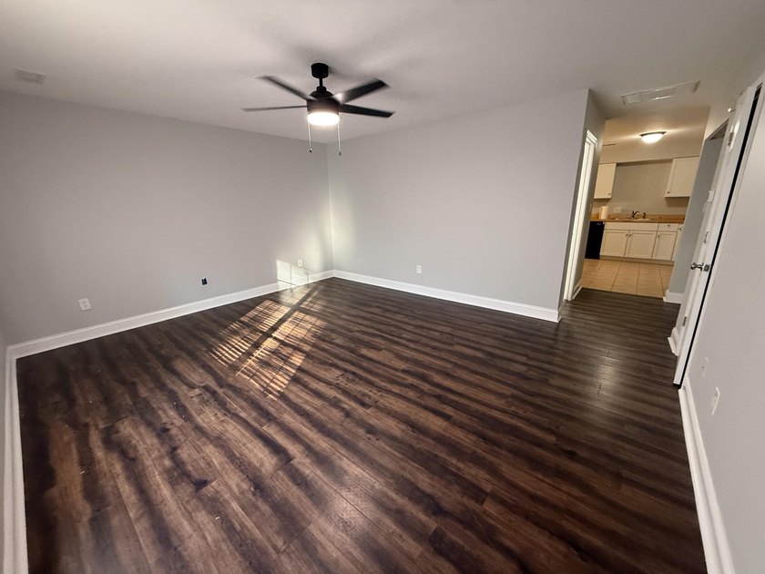 Fantastic opportunity to acquire possibly the biggest Quadplex - photo 7