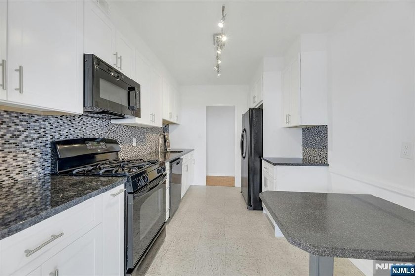 CONTACT DEBRA JACOBS &amp; HALLEY NATKIN COLDWELL BANKER FORT LEE - photo 25