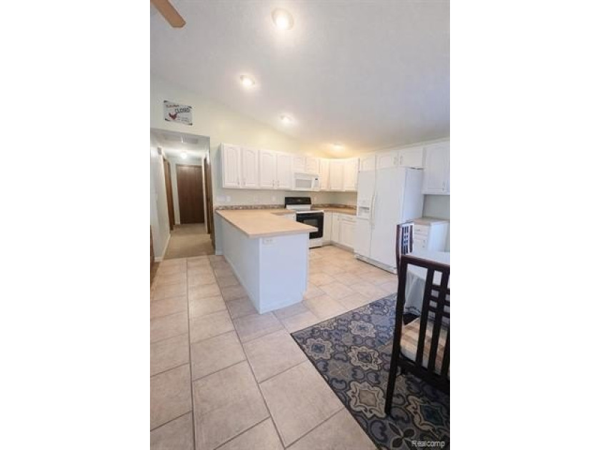 Charming 3-Bedroom Berm Home in a Peaceful Setting MOTIVATED - photo 8
