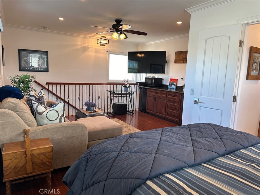 Completely renovated and furnished on the Bay with a huge 75' - photo 12