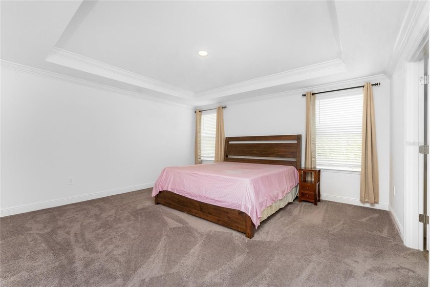 Impressive and spacious 3 Bedroom, 2 bathroom home with 3 CAR - photo 31